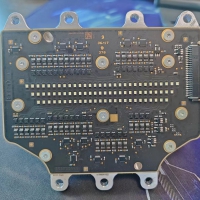 擎耀解碼奔馳LED矩陣大燈大燈技術(shù)方案及九大特點(diǎn)